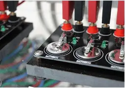 无人机电池浸泡测试:防水性能与安全防护验证