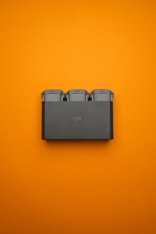 无人机电池过放测试:保护机制验证与安全评估